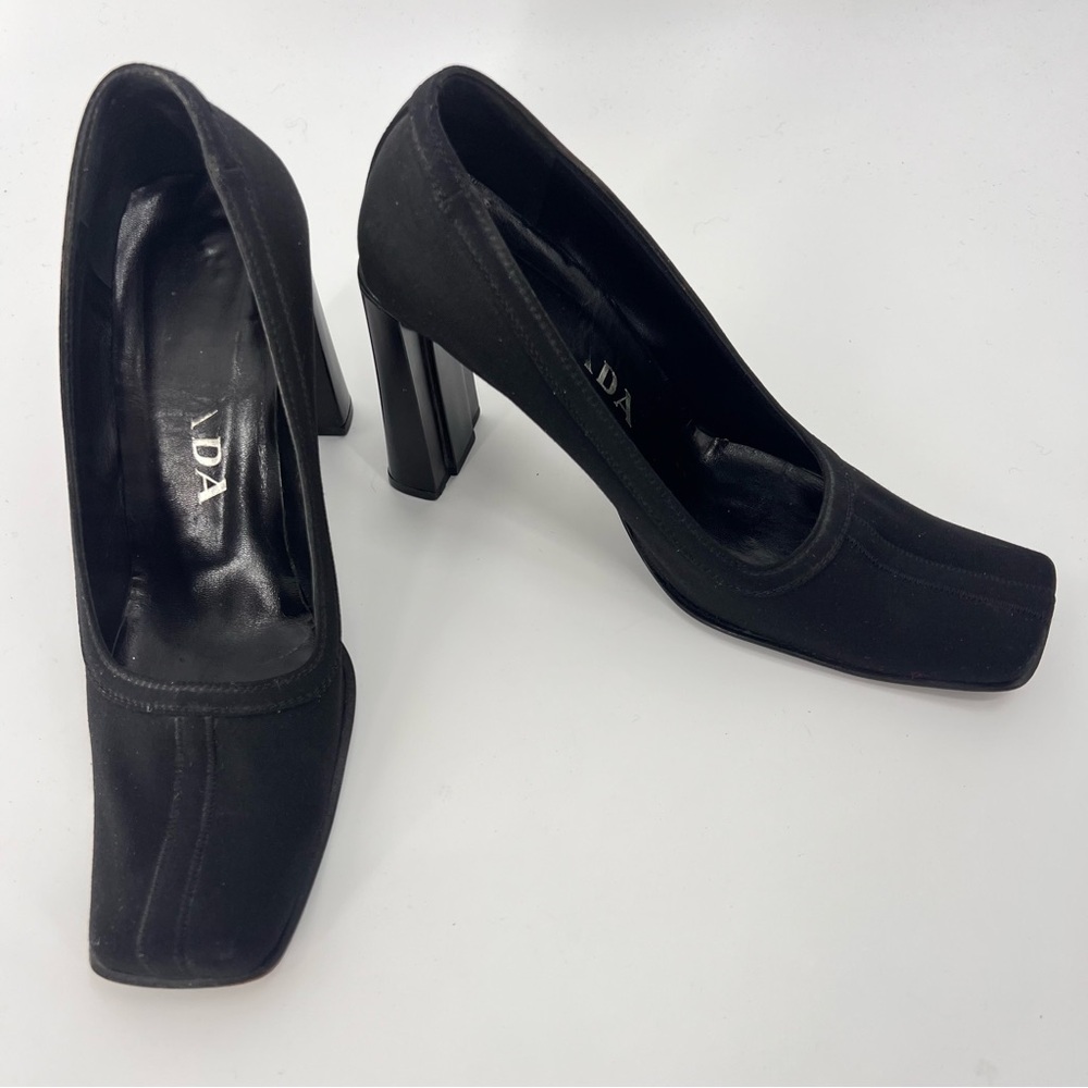 Prada vintage Black‎ Square-Toe Heels